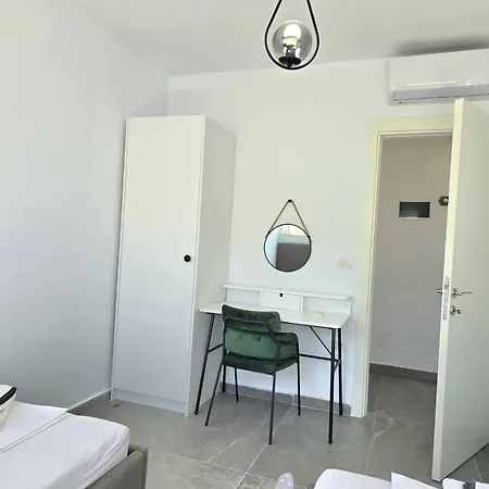 Apartment Emerald - 286 *